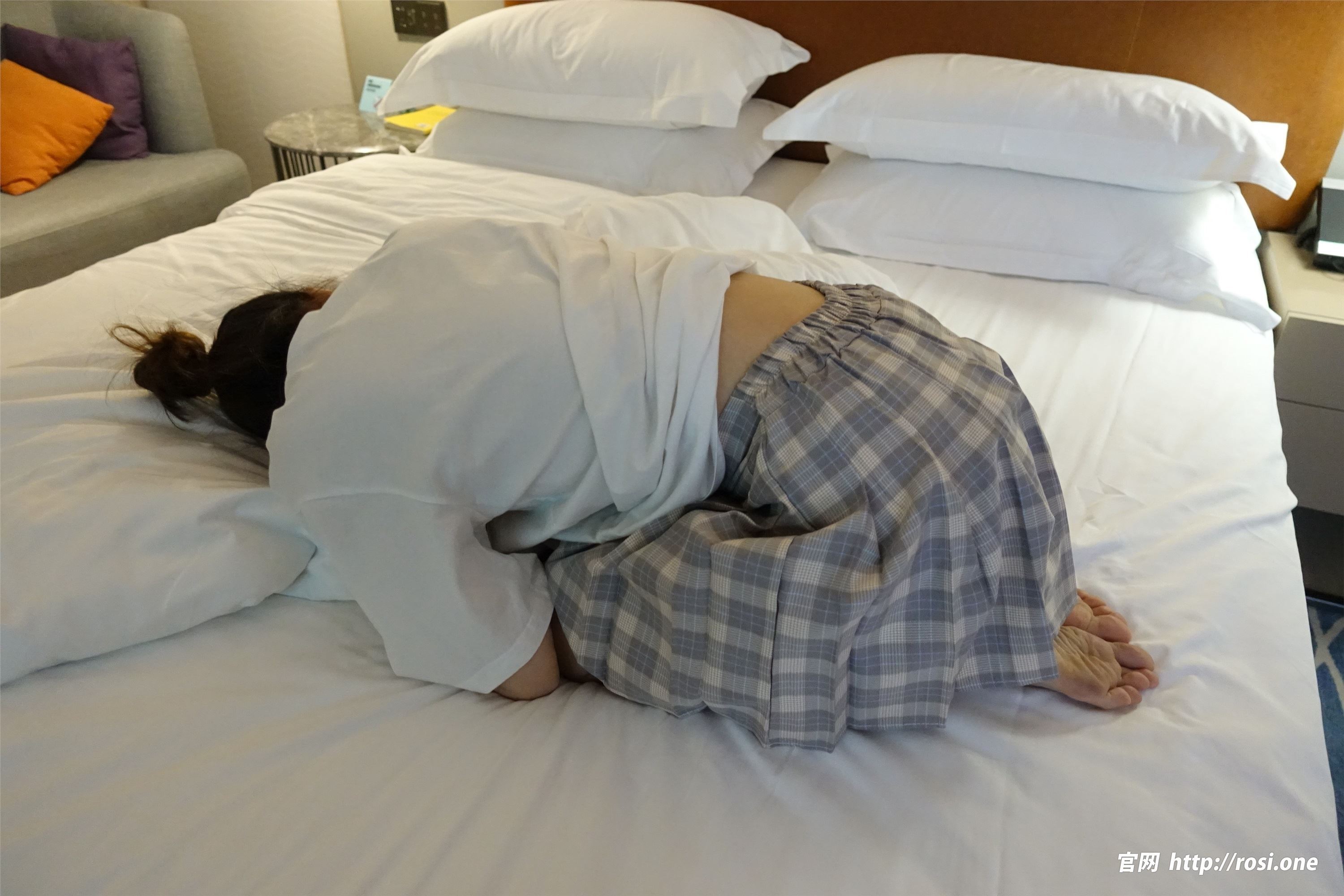 ROSI写真 2022.12.10 NO.4023